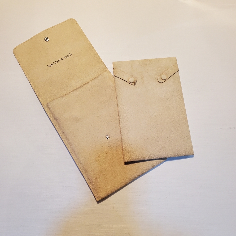 Van Cleef & Arpels / VCA / Suede Necklace / Jewelry Pouch / Folder with insert.